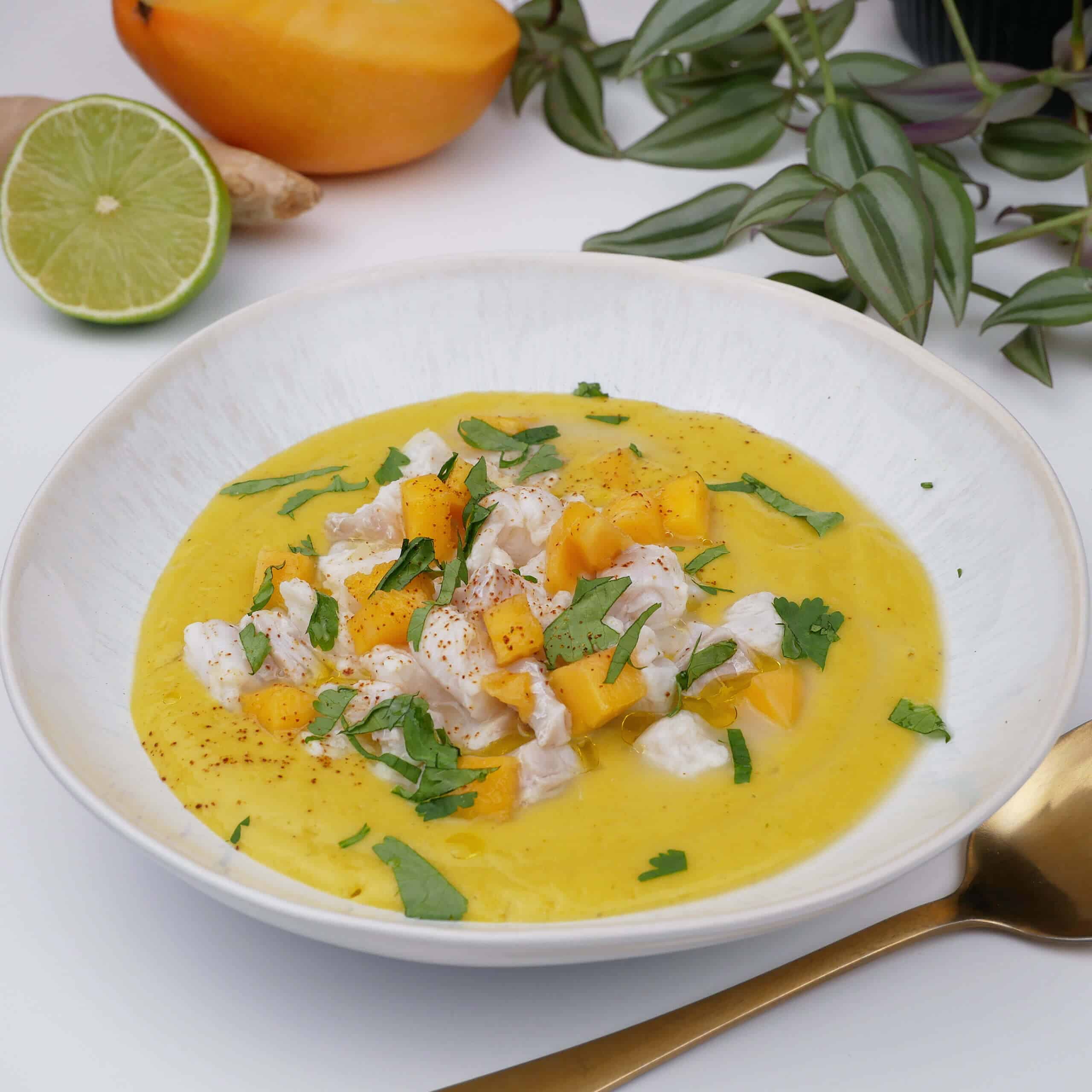 crudo de poisson au leche de tigre à la mangue