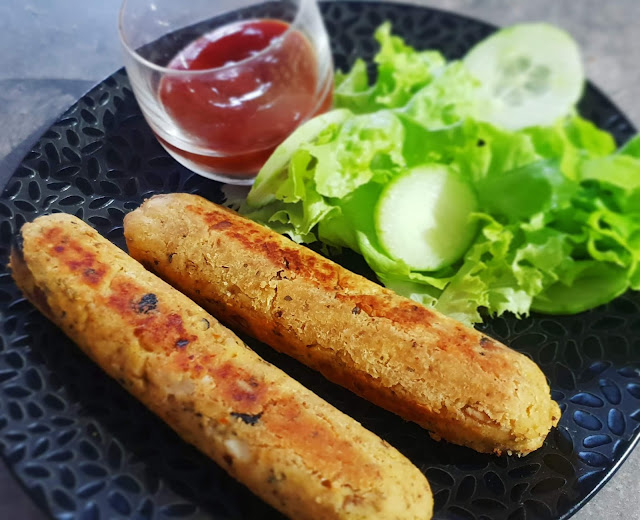 saucisses végétariennes haricots blancs, champignons de paris